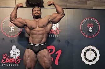 Andrew Jacked Weighs Over 300 Kilos in Astonishing Offseason Replace