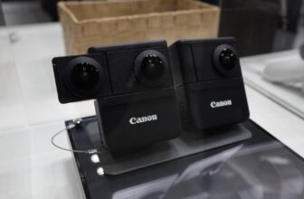 Canon made a prototype 180- and 360-degree VR digital camera