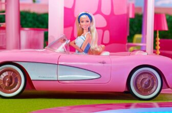 Margot Robbie, Ryan Gosling Dolls