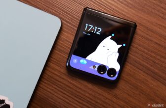 We bought our arms on the brand new Razr 40 Extremely (Razr+)