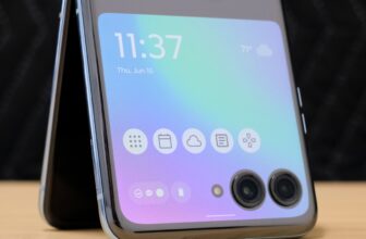 Motorola Razr+ vs Samsung Galaxy Z Flip 4