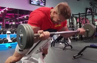Jay Cutler Breaks Down His Exercise to Construct 20-Inch Arms