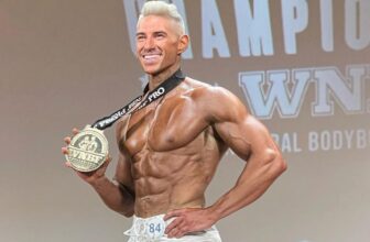 World Champion Chris Elkins Trains Legs and Abs in Prep for WNBF Professional Universe