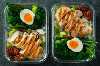 The 20 Greatest Excessive-Protein, Low-Carb Meals from a Registered Dietitian