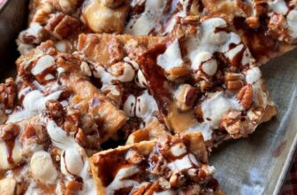 GRAHAM CRACKER PRALINES – The Southern Girl Cooks